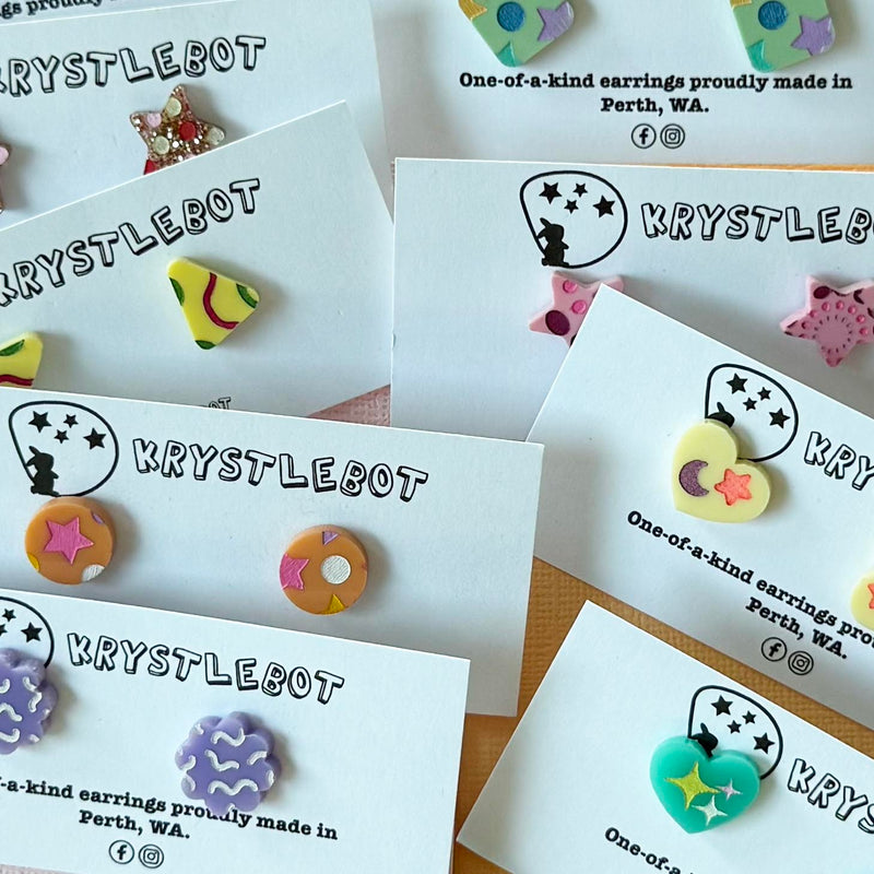 Statement studs - Krystlebot